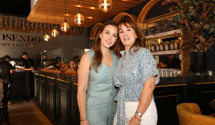  Patty De Antuñano y Patty Espinosa.