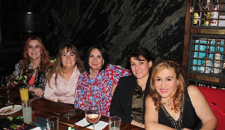  Gaby Lozano, Carmelita Leos, Claudia Ortiz, Isabel Guzmán y Martha Gabriela Rodríguez.