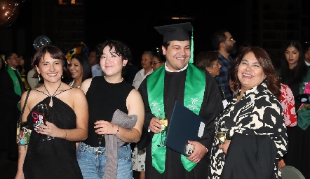  Rafael González, Ariadna González, Ana Sandoval, Andrea Ortega.