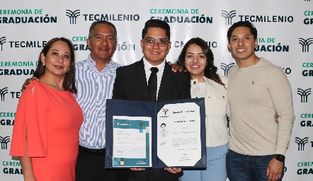  Verónica Araiza, Rafael Calvillo, Mauricio Calvillo, Maru Barrales, Raul Calvillo.
