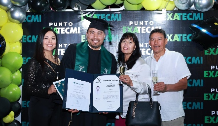  Claudia Alemán, Gustavo Alberto Olvera, Tere Espinoza y Gustavo Olvera.