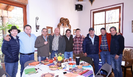  Rodak Palau, Mani Navarro, José Luis Suárez, José Ángel Morales, Paco Leos, Ramiro Rodríguez, Gerardo Díaz de León, Bernardo Meade y Martín de la Rosa.