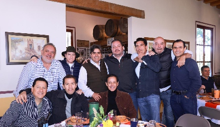  Jorge Cohen, Rodak Palau, Paco Leos, Ramón Meade, Alejandro Ascanio, Toño Lozano, Eduardo González, Javier Burgos, Hugo Olivares y Eduardo Gaviño.