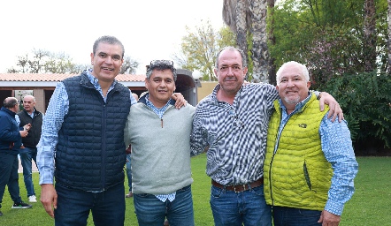  Javier Tobías, Manuel Zacarías, Boro Quijano y Guillermo Báez.