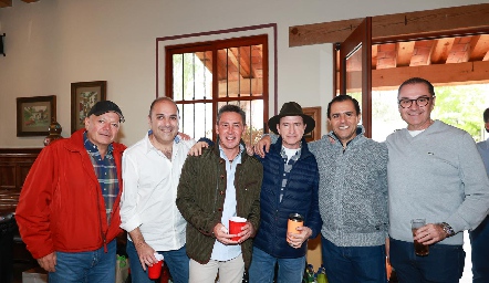  Bernardo Meade, Eduardo Nieto, Víctor Santos, Rodak Palau, Eduardo González y Toño Nieto.