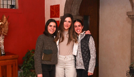  Ilse Lázaro, Ana Paula González y Natalia Navarro.