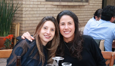  María Fernanda Ramírez y Daniela Cruz.