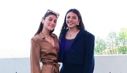  Daniela Guerra y Lucía Alonso.
