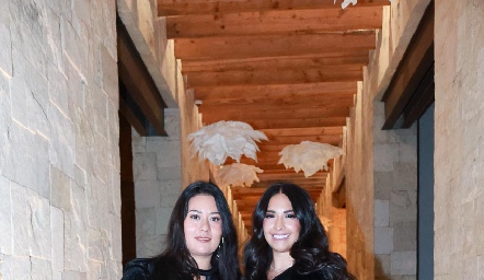  Andrea Díaz y Norma Rangel.