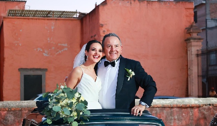  Yolanda Aguillón con su papá Octavio Aguillón.