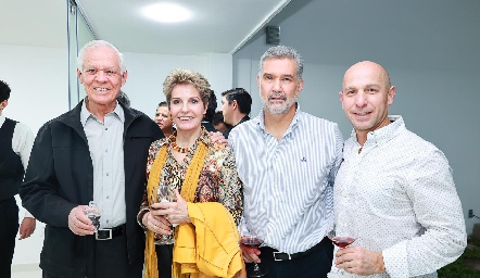  Jaime Allende, Lourdes Carrera, José Luis Leiva y Fausto Macías.