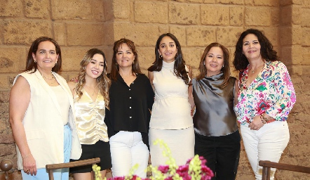  Gabriela Villanueva, Ale Michel, Paulina Gordoa, Isa Villanueva, Ale Gordoa y Mónica Gordoa.