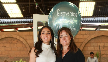  Isa Villanueva y Paulina Gordoa.
