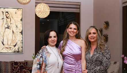  Lourdes Chevaile, Ana Sofía Solana y Ana Clara Bárcena.