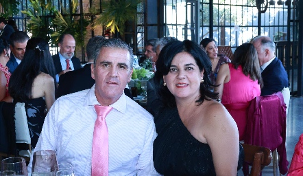  Eduardo Gómez y Cynthia Sánchez.