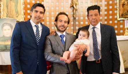  Manuel Labastida, Santiago Zamanillo y Gabriel Zárate con Jerónimo.