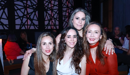  Alejandra Ortega, Gloria Mojarro, Michelle Zarur y Gaby Ruiz.