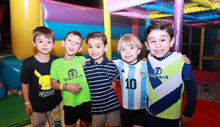  Adrián Martínez, Mariano, José Manuel Ruiz, Luis Fernando Romero y Juan Pablo Guerrero.