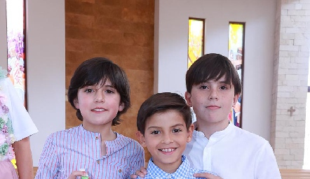  Iker, Marcelo y Carlos.