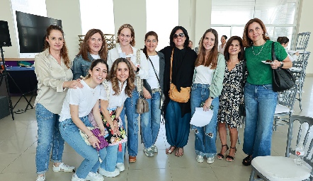  Montse Fonte, Ana María Anaya, Rocío Gómez, Vera Villarreal, Cynthia Sánchez, Montse Anaya, Lucía Escobedo, Rocío Nieto, Paola Dávila y Martha Chalita.