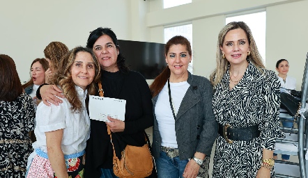  Martha Chalita, Cinthia Sánchez, Vera Villarreal y Paty Anette Ruiz.