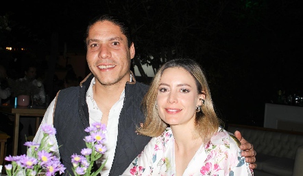  Enrique Cabral y Valeria Ramírez.