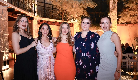  Samira, Ingrid Delgado, Fernanda Gaviño, Adriana González y María José Ortega.