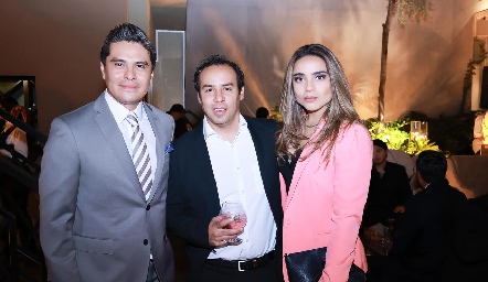  Edgardo Longoria, Rodrigo Gil y Sofía Villegas.