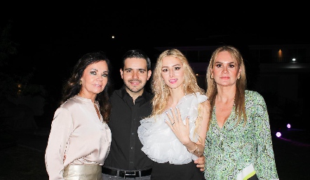  Elsa Tamez, Mauricio Mahbub, Valeria Guerrero y Alma Sánchez.