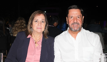  Patricia Rangel y Alejandro Muñoz.