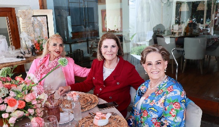  Mimí de la Fuente, Rosa María Diez y Lolita Álvarez.