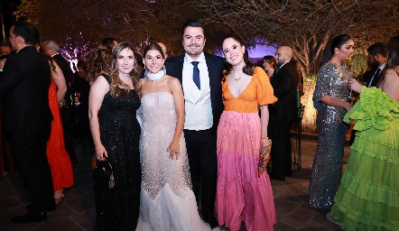  María José Moreno, Conchita Stahl, Eugenio Guerra y Sofía Llamas.