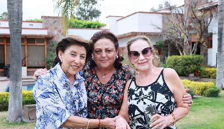  Marta Portillo, Georgina González y Maricarmen López.