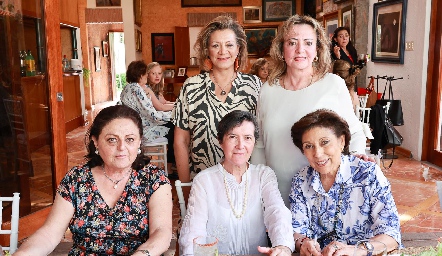  Georgina González, Maite Nevares, Silvia Padrón, Marilú González y Martha Portillo.