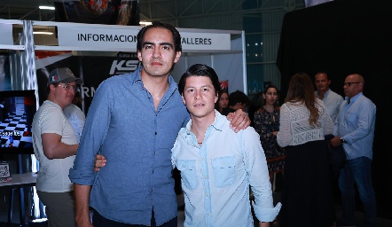  Mauricio Sánchez y Santiago González.