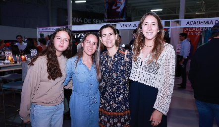  Ana Torre, Ana Güell, Nora Guel y Diana Olvera.