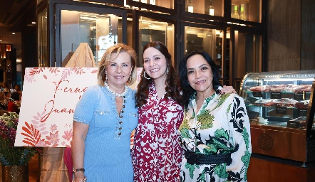  Tere Vertiz, Fernanda Noyola y Lucía Betancourt.