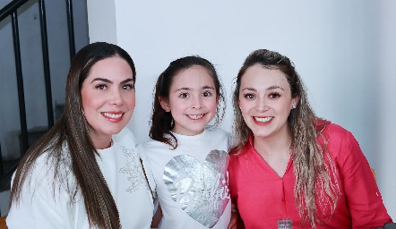  Vero Rivas, Miranda Rodríguez y Mariana Díaz.