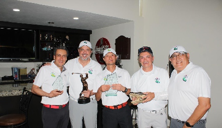  Alejandro Narro, Javier Hernández, Ángel Chung, Andrés Téllez y Sergio Ambriz.
