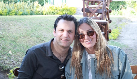  Jaime Rivera y Gaby Del Valle.