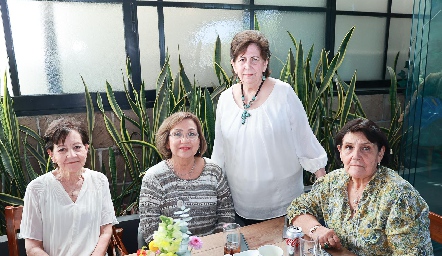  Magda Navarro, Susana Moya, María Martha Motilla y Martha Elena Guerrero.