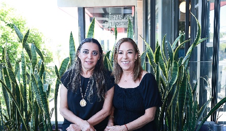  Laura y Elena Ríos Motilla.