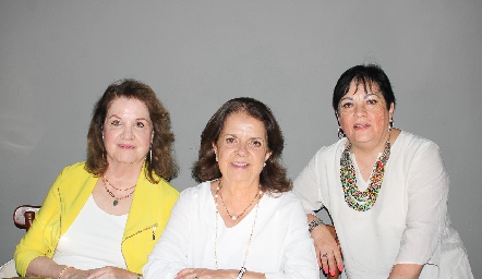  Beatriz Romero, Chayo Sánchez y Olga Rollin.