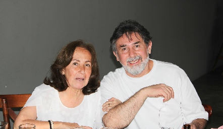 Mónica Robles y Guillermo Barragán.