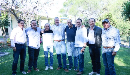  Jorge Acebo, Héctor Morales, Arturo González, Juan Hernández, Fernando Pérez, Xavier Nava, Manuel Toledo y César Morales.