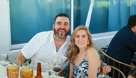  Fernando Domínguez y Camila Fernández.