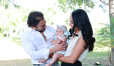  José Luis Schekaibán, Emilia Hernández y Ana Pau Méndez.