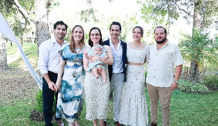  Gibrán Delsol, Sofía García, Susana Schekaibán, Emilia Hernández, Héctor Hernández, Montze Ortiz y Servando Gutiérrez.