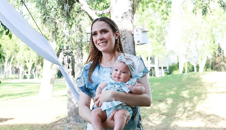  Sofía García y Emilia.