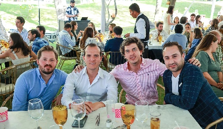  Jorge Meade, Juan Fer Rojas, Sebastián Garza y Gebraham Garay.